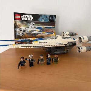 Lego Star Wars set 75155 Rebel U-Wing Fighter Complete with Minifigures